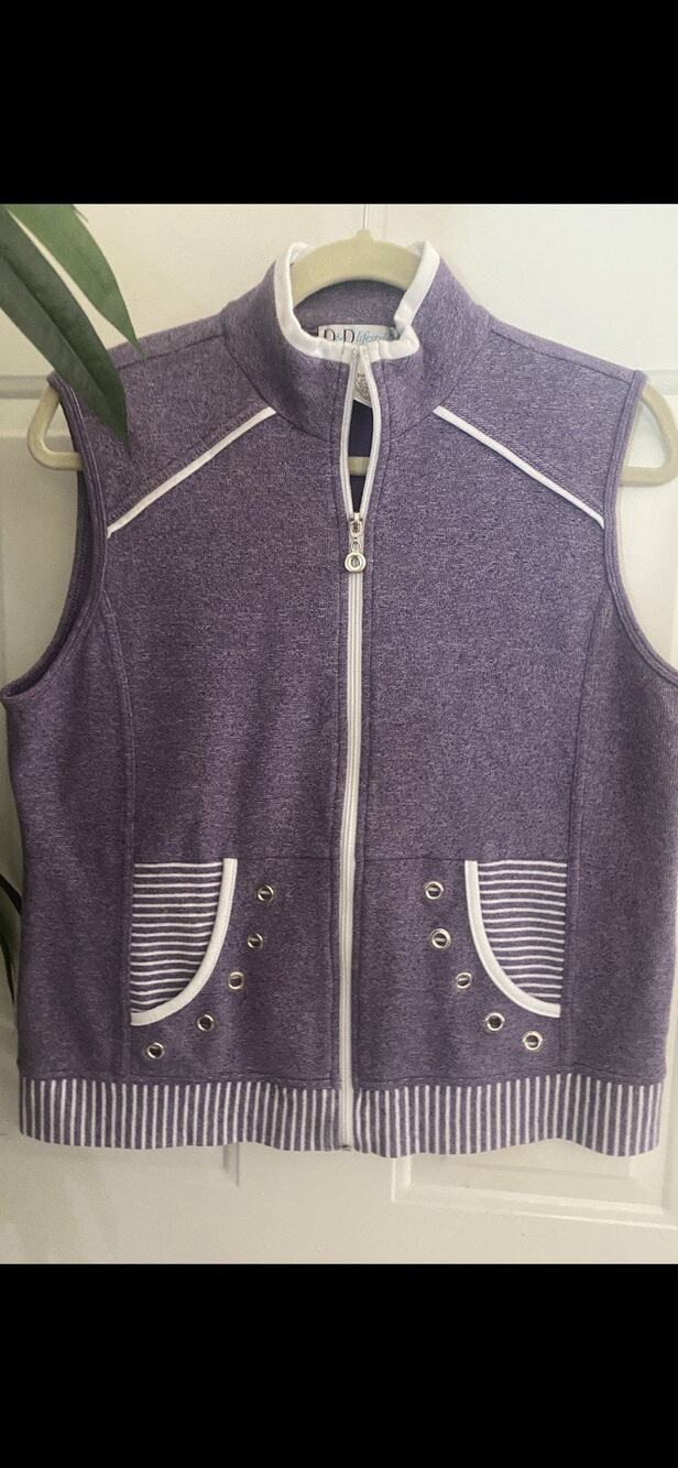 D&D Lifestyle Women's Purple High Neck Full Zip Sleeveless Top Vest Size PM